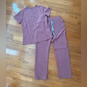 Figs Mauve Scrub Set